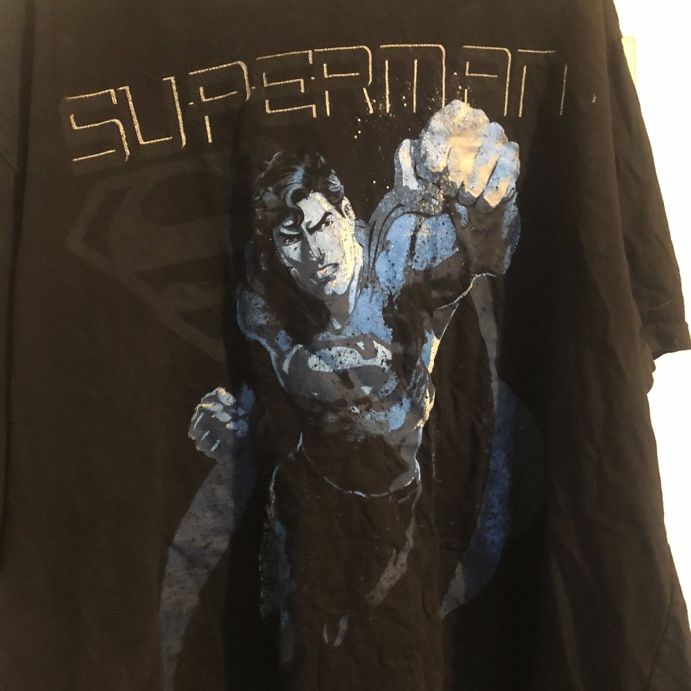 Superman Flying DC Comics T Shirt